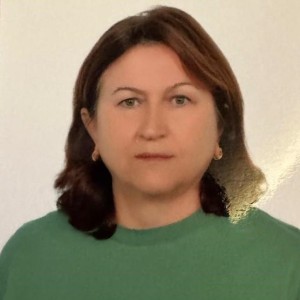 Diş Hekimi Gülten YILDIZ