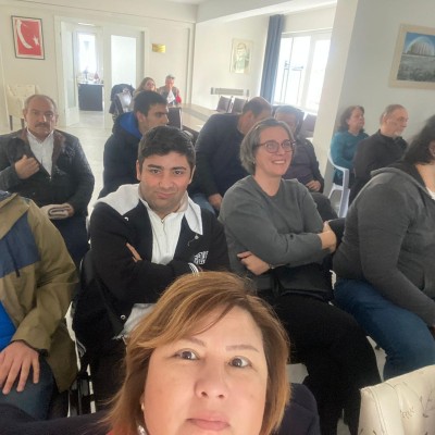 Sosyal Medya Yöneticiliği Kursumuz